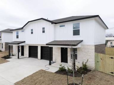 Main picture of 805 White Meadow Ln