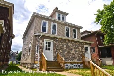 Main picture of 1547 Clifton Ave