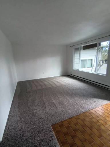 Main picture of 2559 Olympic Dr
