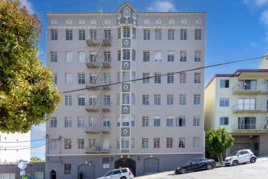 Main picture of 201 Laguna St