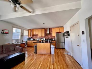 Main picture of 60 H St