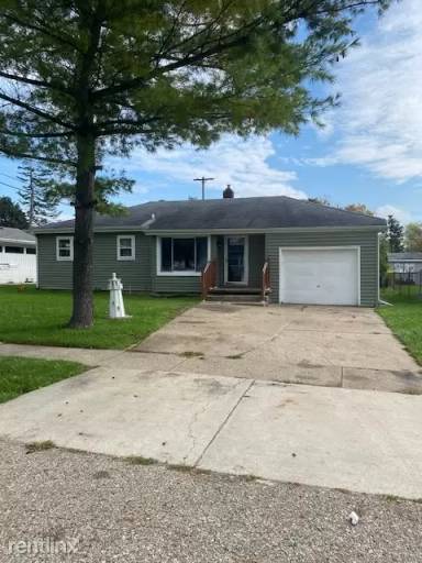 Main picture of 3112 Andrew Ave