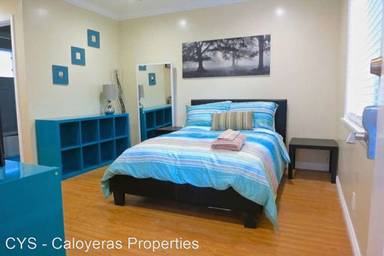 Main picture of 12667 Venice Blvd