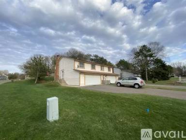 Main picture of 2497 Copper Cliff Trl