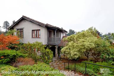 Main picture of 5933 Estates Dr