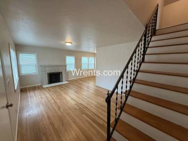 Main picture of 1317 E 38th Ave