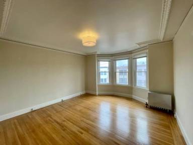 Main picture of 133 19th Ave