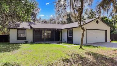 Main picture of 2963 Moore Dr