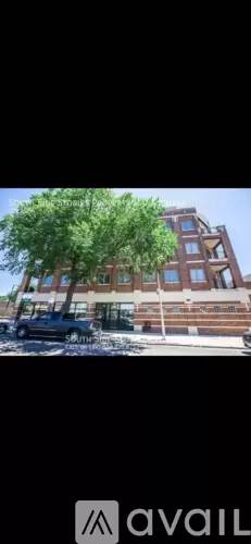 Main picture of 4705 S Champlain Ave