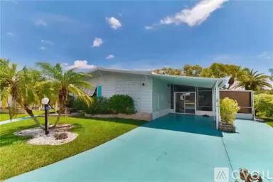 Main picture of 143 Lazy River Rd