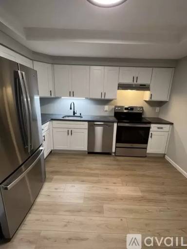 Main picture of 1705 Bromley Est
