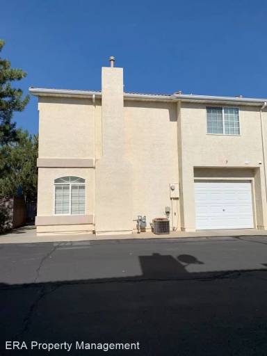 Main picture of 195 E Fiddlers Canyon Rd