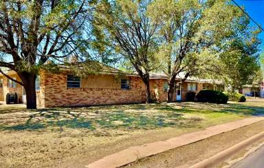 Main picture of 1307 Meadow Ln