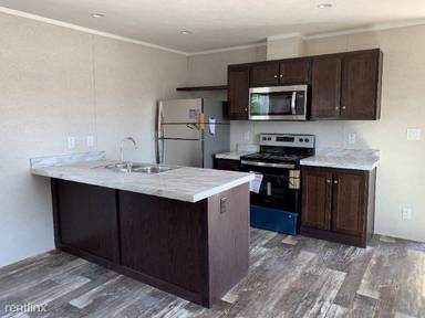 Main picture of 300 W Albert St