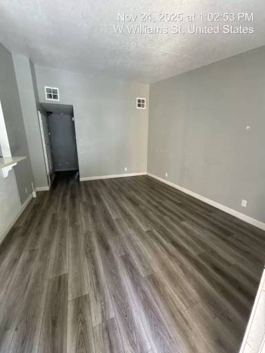 Main picture of 675 W Williams St