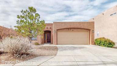 Main picture of 7427 Kingfisher Ct NW