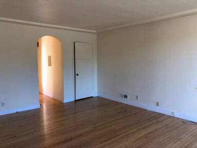 Main picture of 1390 Charles Dr