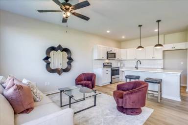 Main picture of 12289 W Fennec St