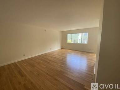 Main picture of 690 Mariposa Ave