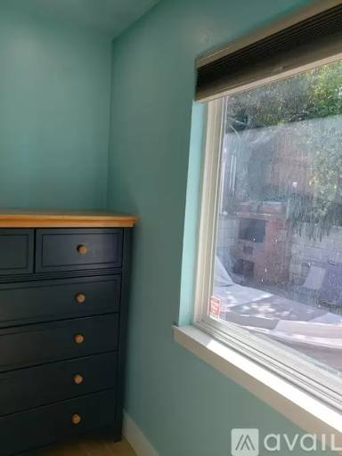 Main picture of 6211 Arlington Blvd