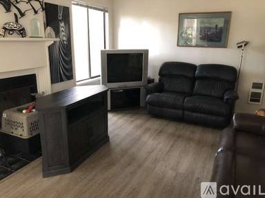 Main picture of 7015 Montauk Cir