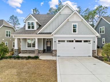Main picture of 112 Fontana Lake Rd