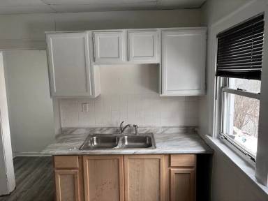 Main picture of 12925 Watterson Ave