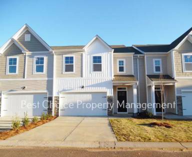 Main picture of Lismore Village