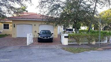 Main picture of 403 Navarre Ave