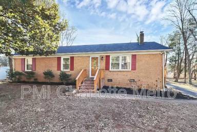 Main picture of 9916 Windrift Rd