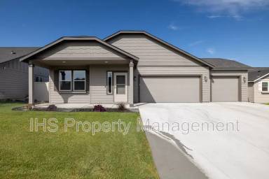 Main picture of 2943 Leavenworth Ln