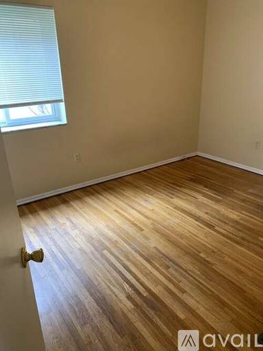 Main picture of 1180 Briscoe Pl