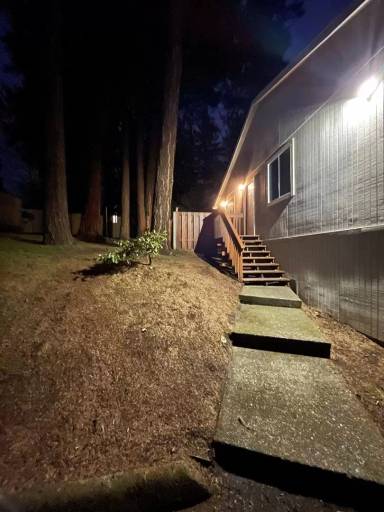Main picture of 5215 SW 62nd Ave