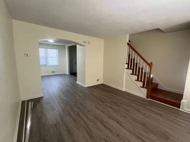 Main picture of 7502 Holabird Ave