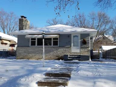 Main picture of 2800 Irving Ave N