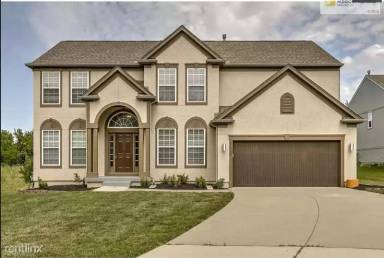 Main picture of 15709 Valleyview Dr