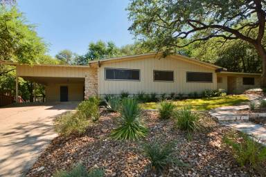 Main picture of 2404 Rockingham Cir