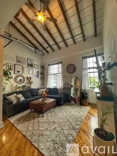 Main picture of 200 Lincoln Ave