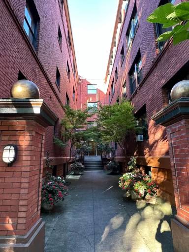 Main picture of Wellesley Court