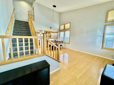 Main picture of 12 Amberwood Cir