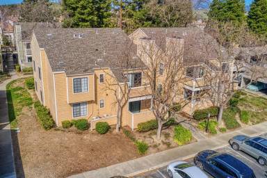 Main picture of 330 Eastridge Dr