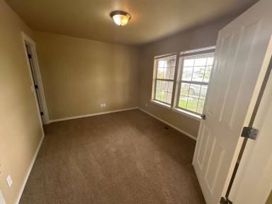 Main picture of 21170 Desert Skies Pl