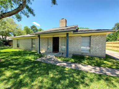 Main picture of 210 Blue Ridge Dr