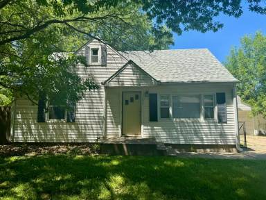 Main picture of 2945 N 54th St