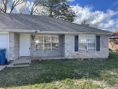 Main picture of 1408 SE O St