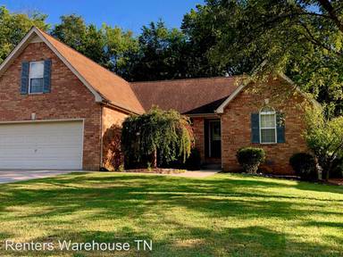 Main picture of 620 Woodland Hills Dr