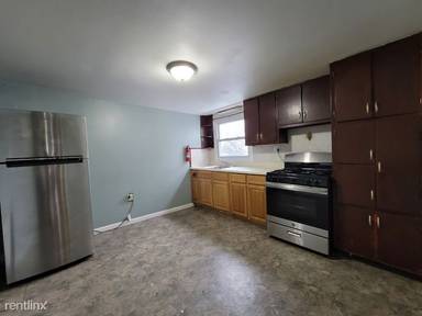 Main picture of 1305 43rd St