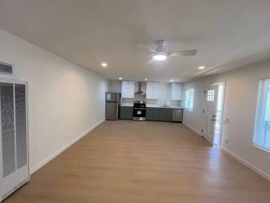 Main picture of 1249 S Westgate Ave