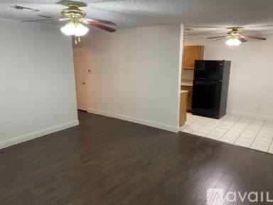 Main picture of 201 N Ervin St