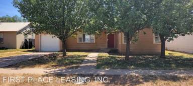 Main picture of 2501 Axtell St